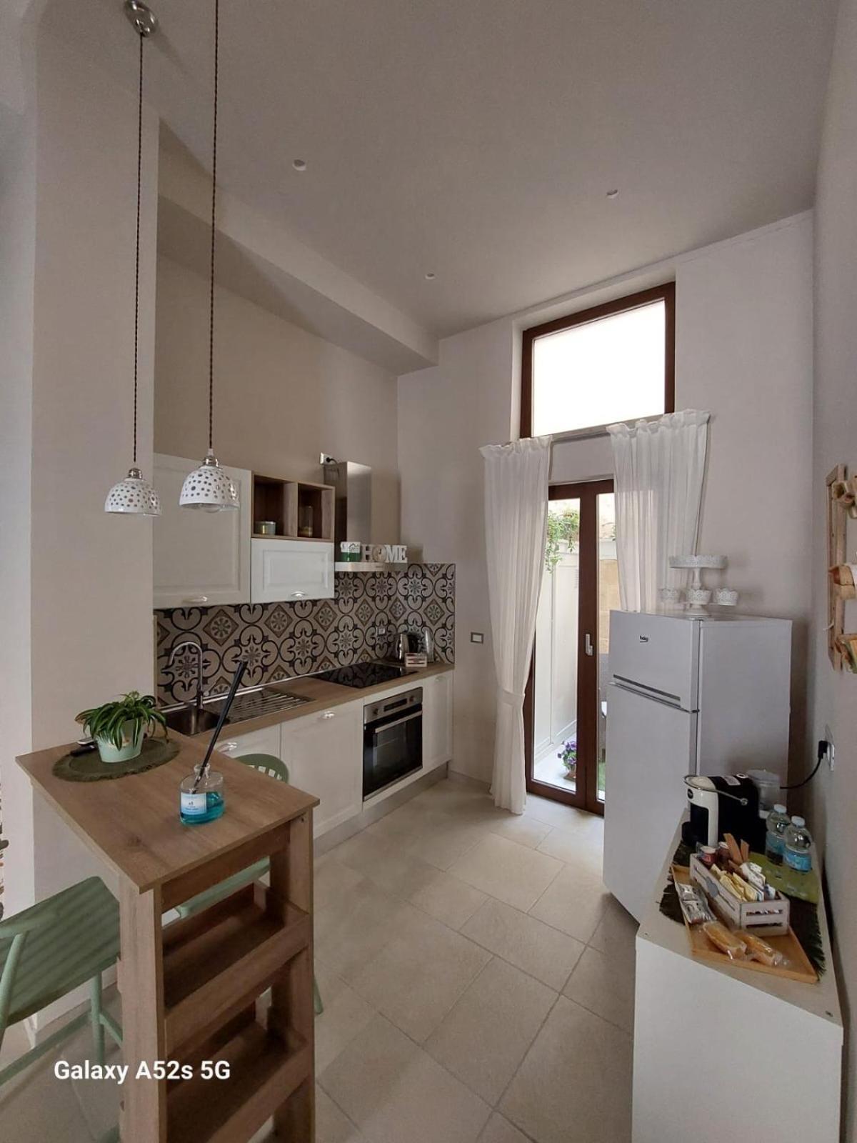Appartamento Happynesshouse_Locazione Turistica Trani Esterno foto