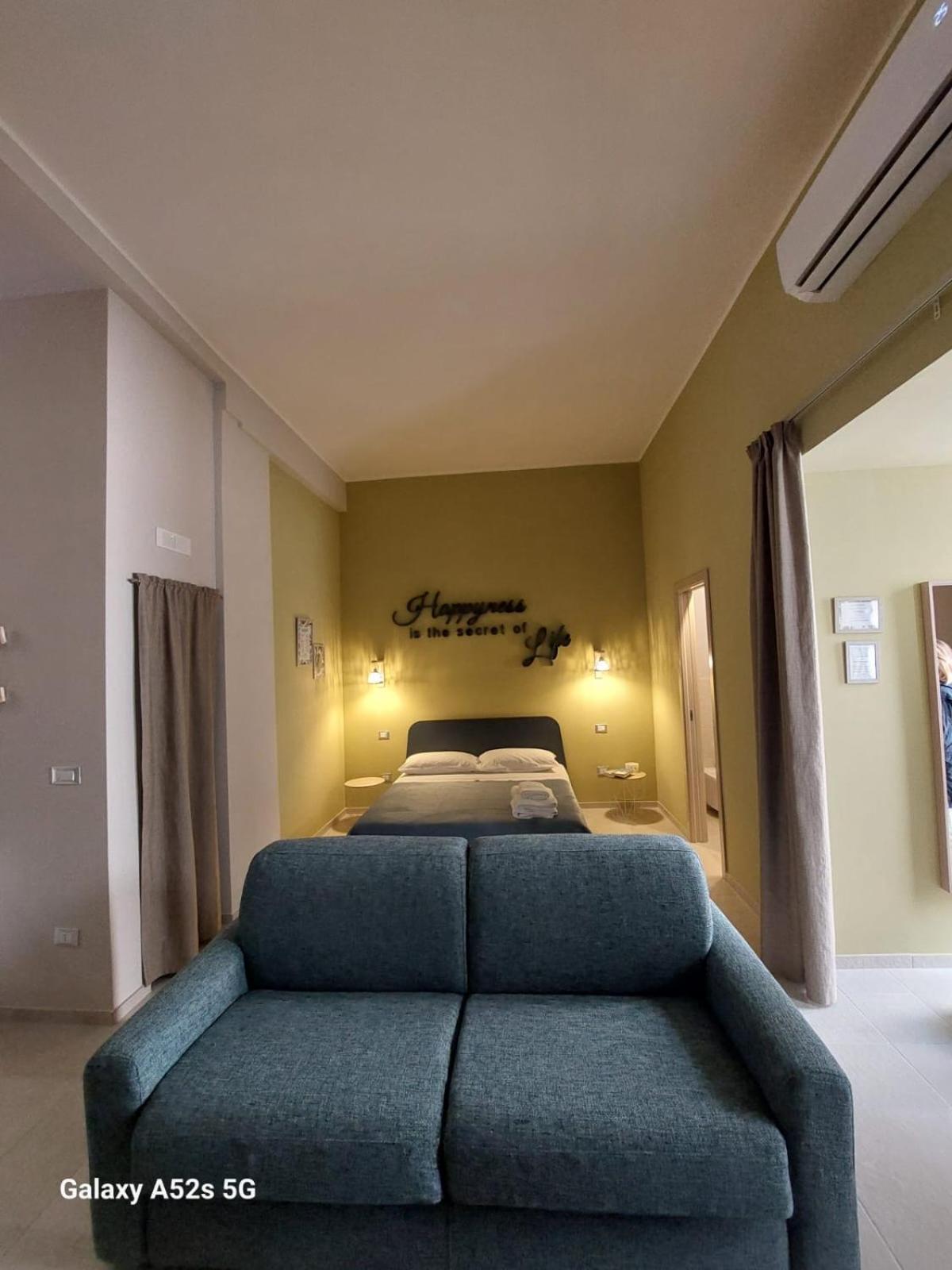 Appartamento Happynesshouse_Locazione Turistica Trani Esterno foto
